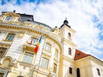 Primaria Sibiu - DEMOLEAZĂ - grădinile - construcțiile ilegale- cartiere - parcuri - Sibiului - Vasile Aaron - Tineretului