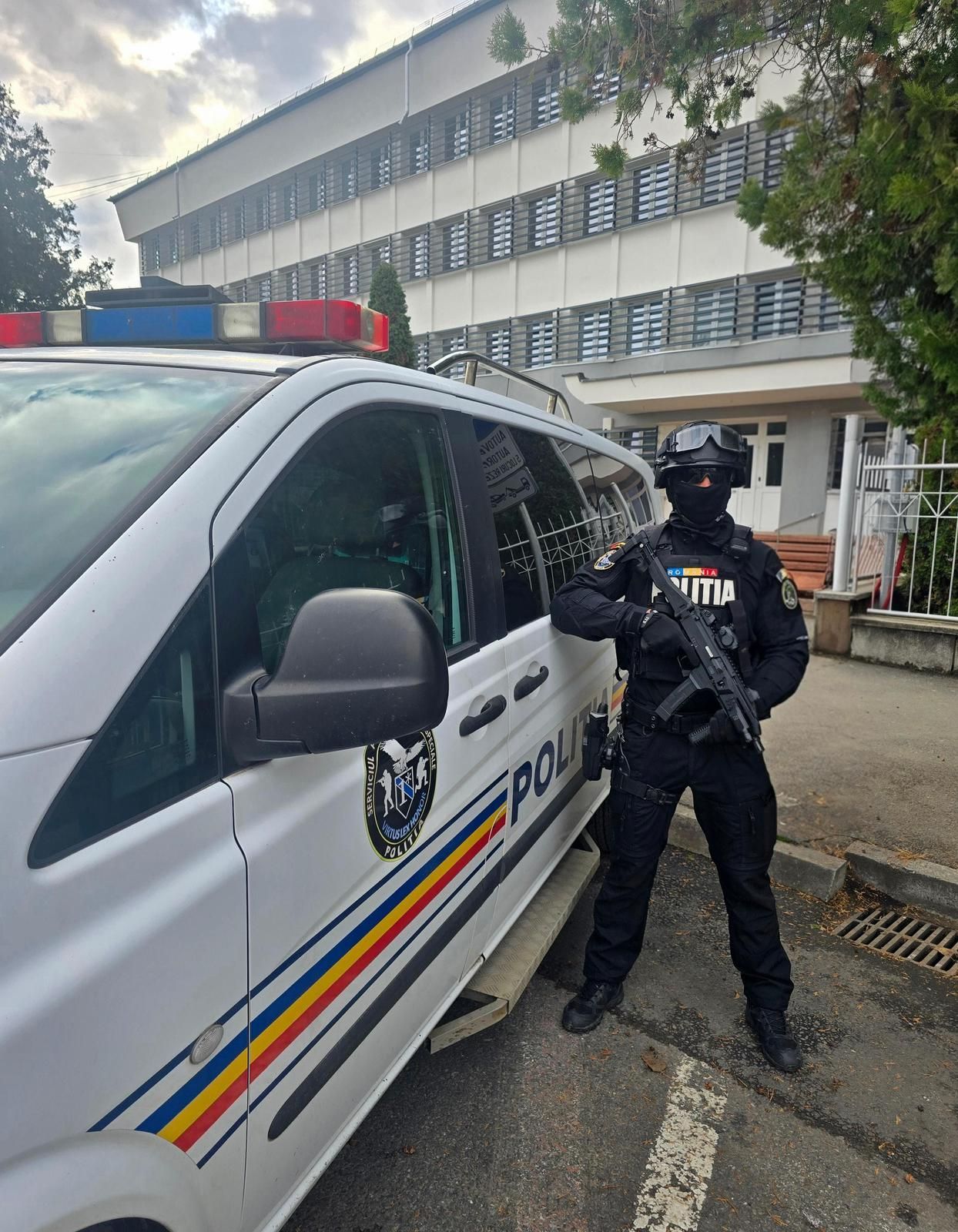 poliția Sibiu - legalitate - cluburi - reactie - scandaluri - zona centrala a sibiului 