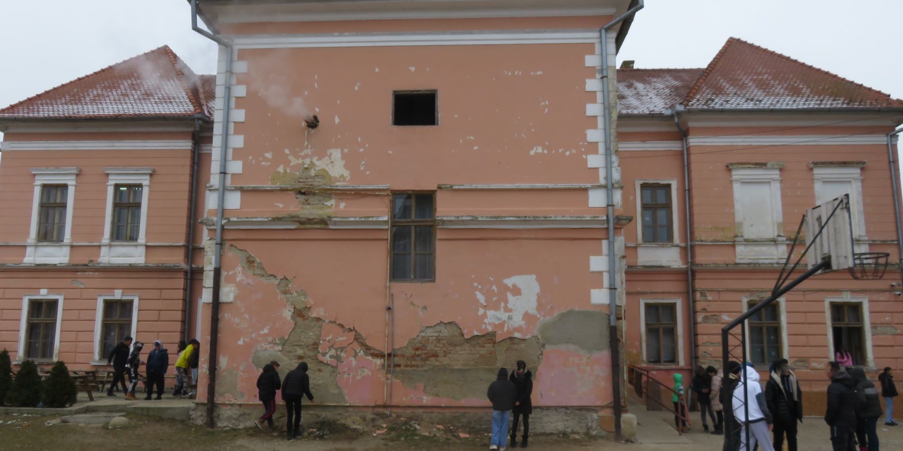 Școala Nocrich - Sibiu -  bani europeni - reabilitare - ADR Centru