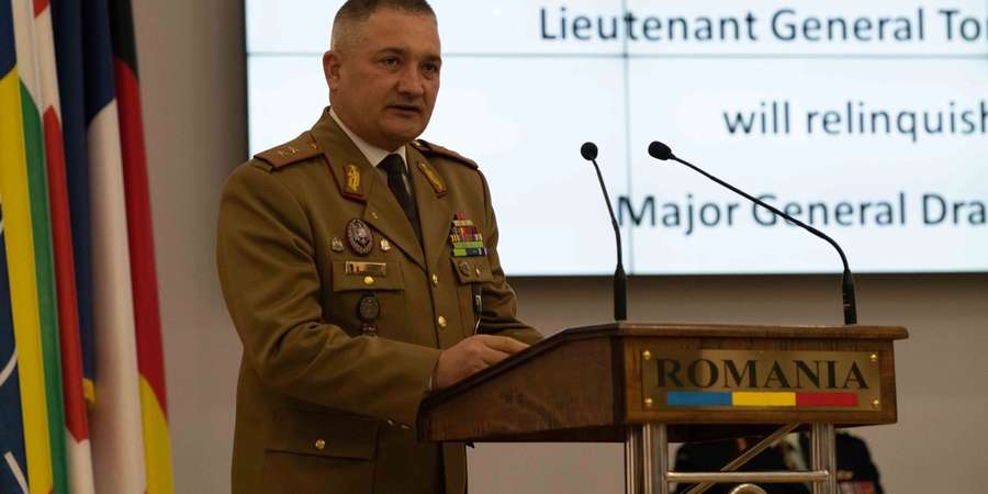 dragoș iacob- sibiu - comnadament nato - comanda- schimb- cristian dan