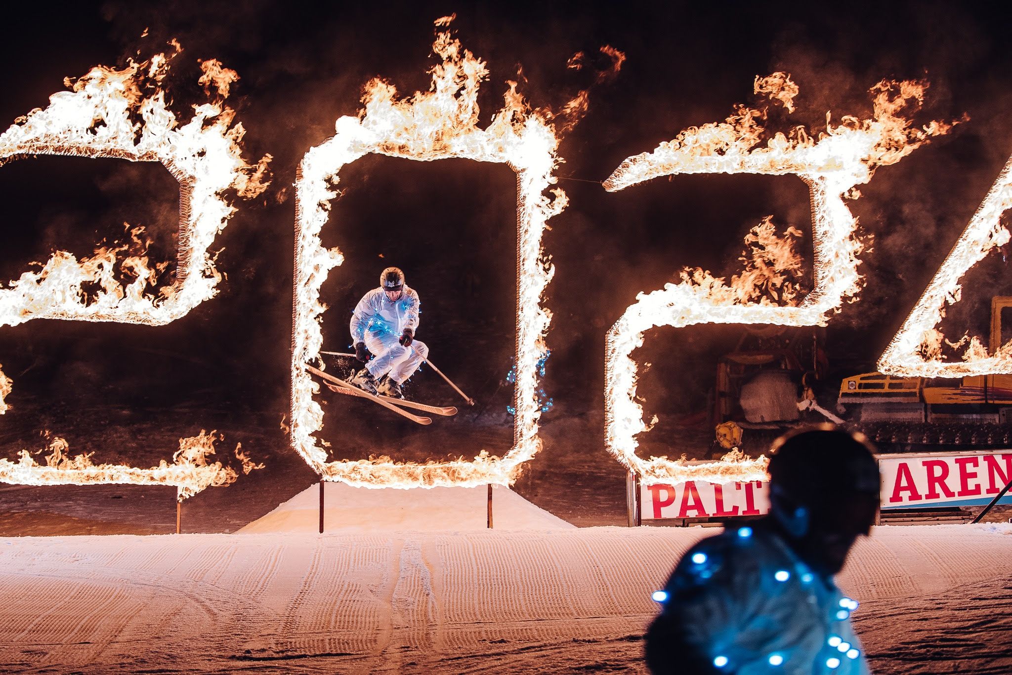  Revelion 2025 -  Păltiniș Arena  - patie de ski