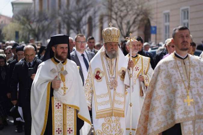 IPS Paurențiu - procesiune inviere 