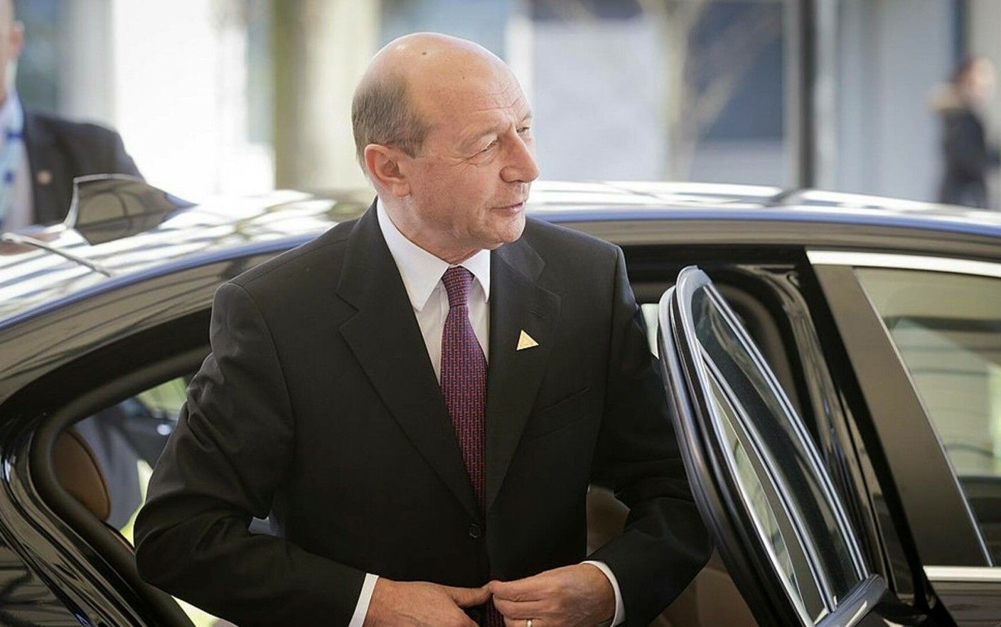 Traian Băsescu - Donald Trump - acces - Baza Mihail Kogălniceanu -cost 