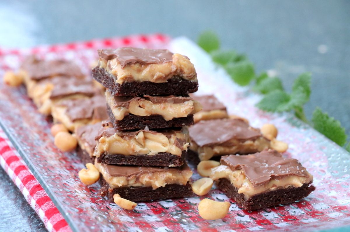 Sunnare snickerskonfekt-kake