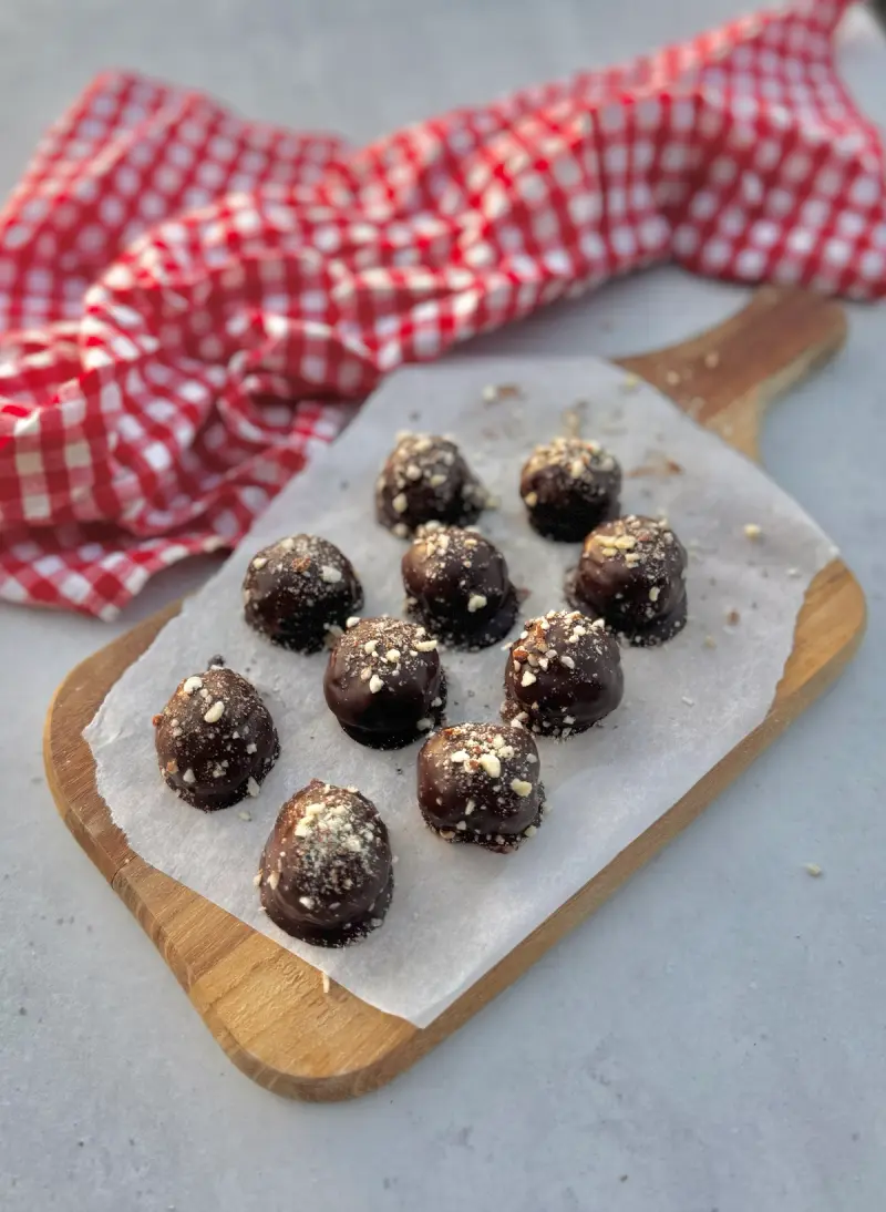 Nøttekonfekt-kuler med smak av jul