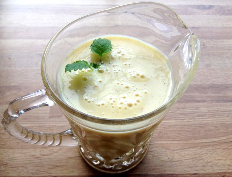 Sunn vaniljesaus & vaniljekrem