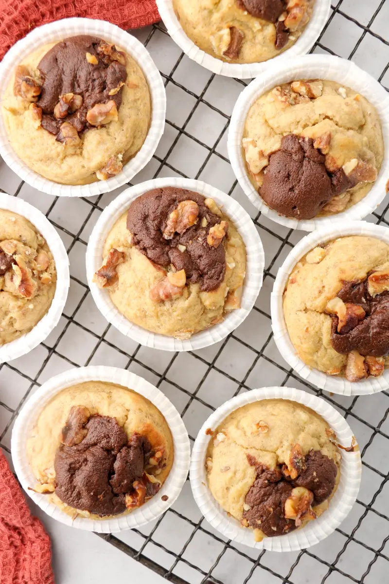 Saftige bananmuffins med sjokoladetopping