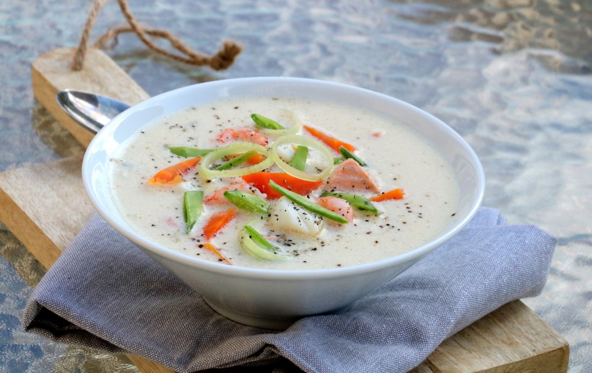 Enkel, krema fiskesuppe
