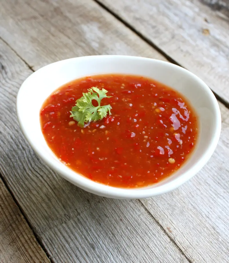 Heimelaga sweet chili saus – uten sukker