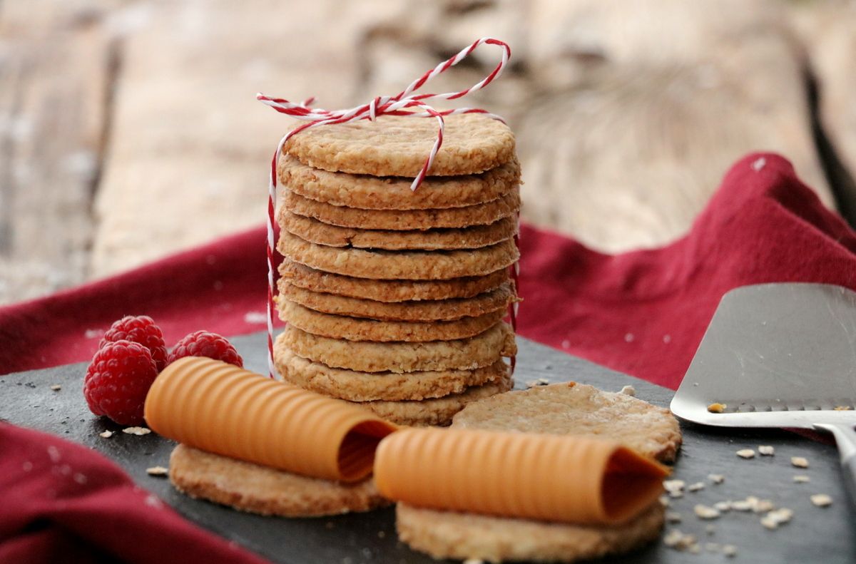 Tynne, sprø og sukkerfri havrekjeks