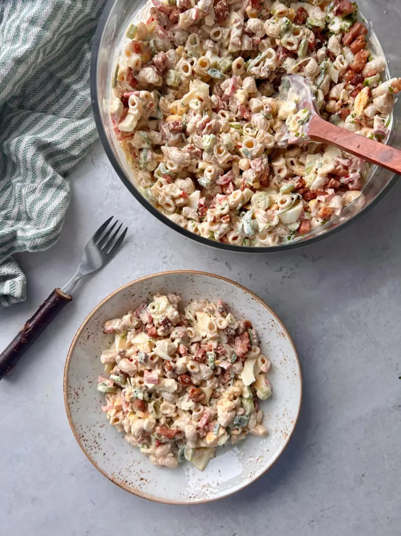 Krema makaronisalat med egg & bacon