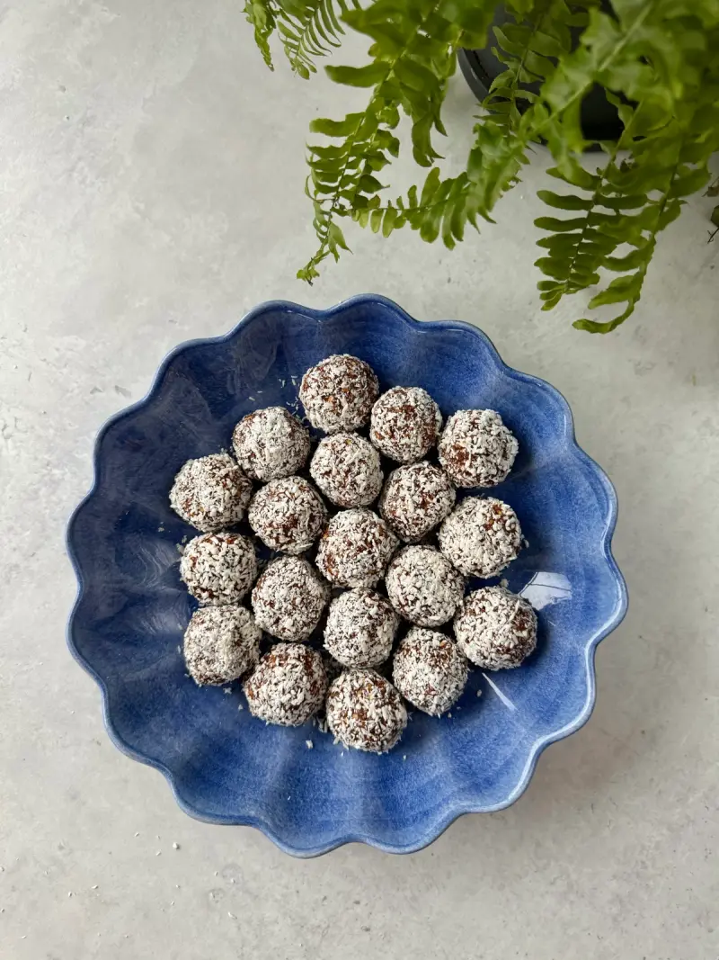 Slik lager du heimelaga coco crunch-kuler!