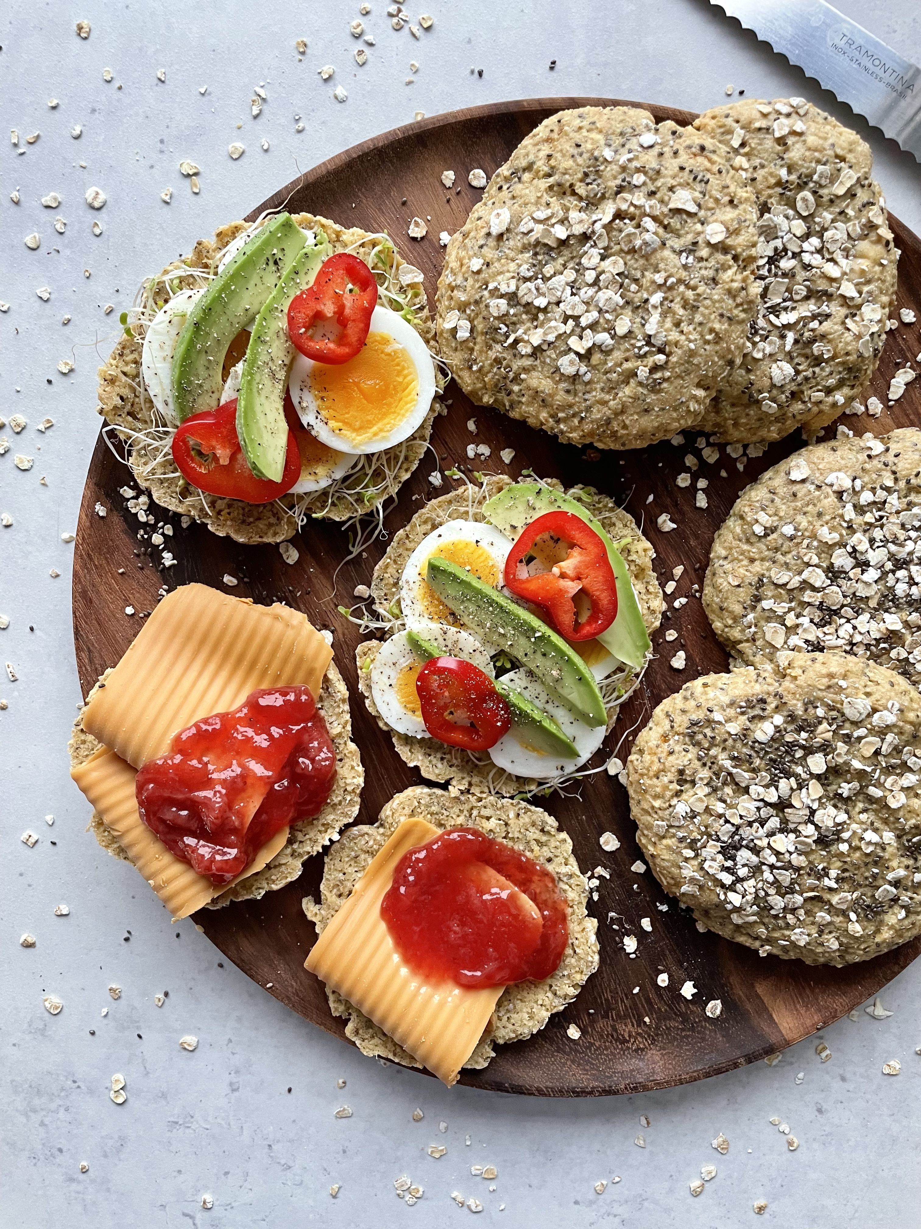 Slik lager du mine proteinrike havrerundstykke med chiafrø!