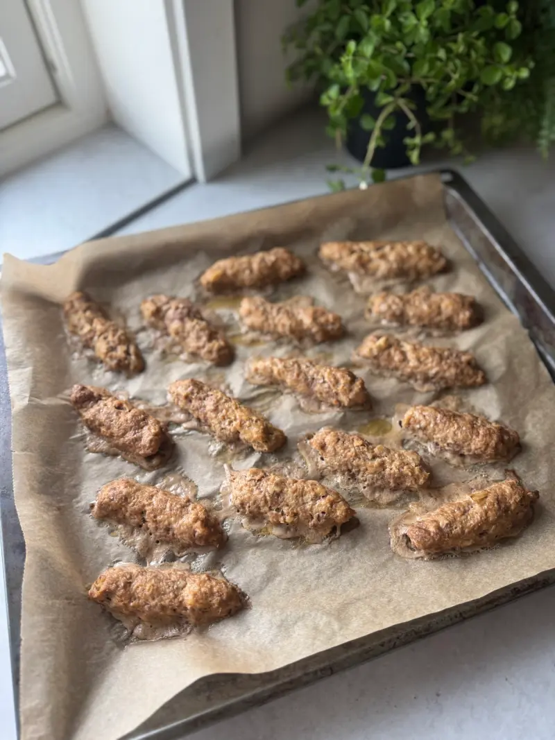 Babymat: kjøttpinner - mjuke og enkle å gripe!