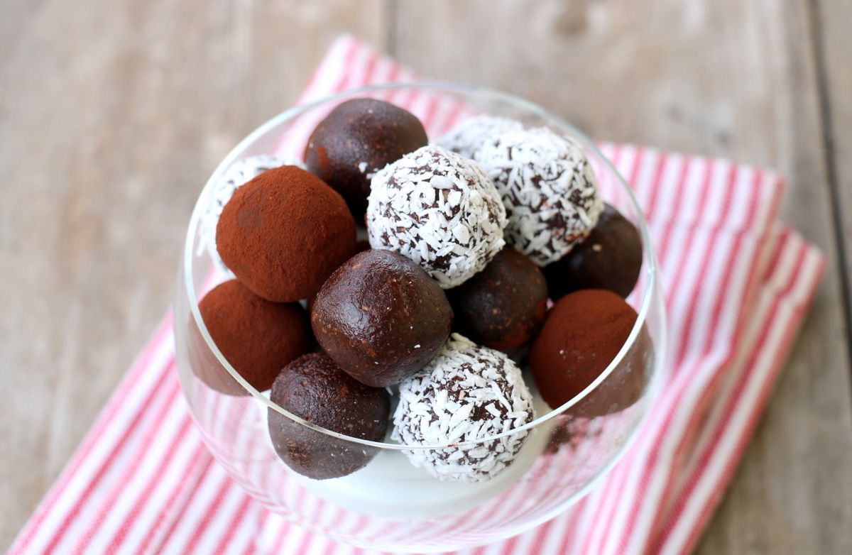 Naturlig søte og seige sjokoladetrøfler