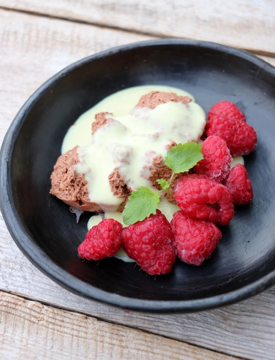 Sjokolademousse med vaniljesaus