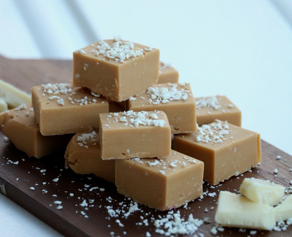 Kvit sjokoladefudge uten sukker