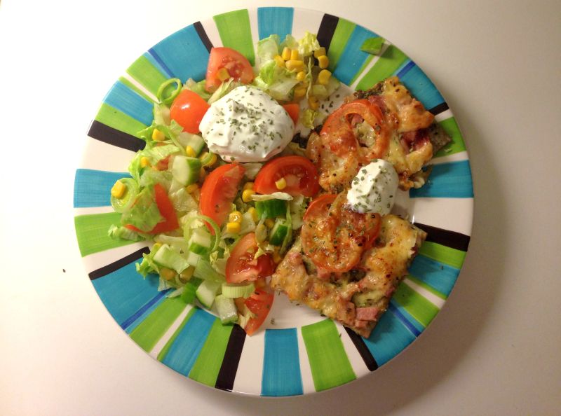 Heimelaga, sunn pizza – to pizzabunner uten heving