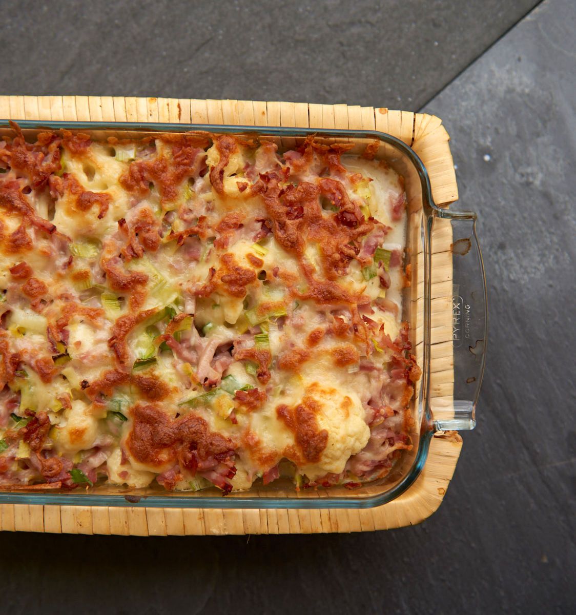 Krema blomkålform med skinke