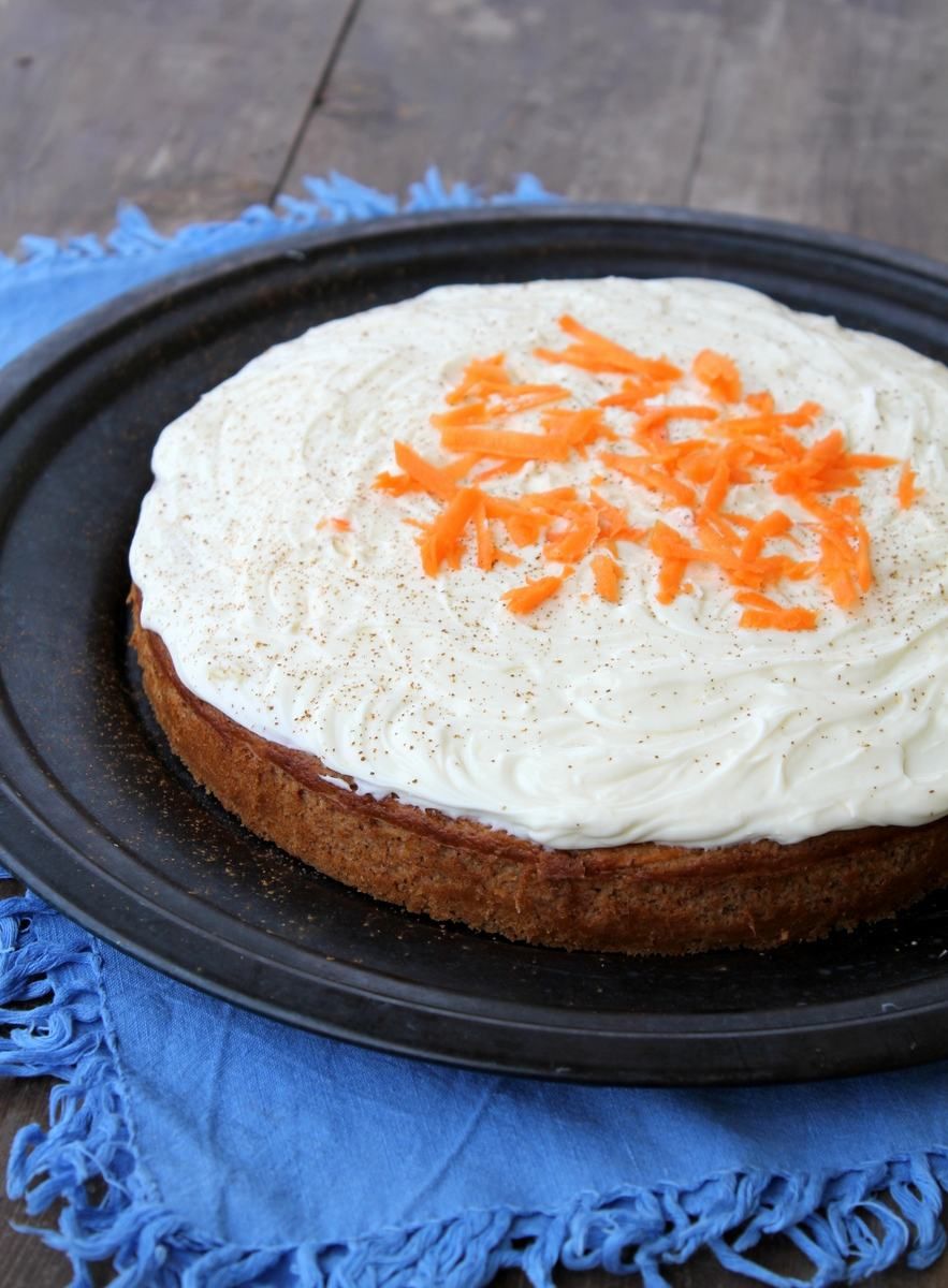 Saftig gulrotkake uten tilsatt sukker