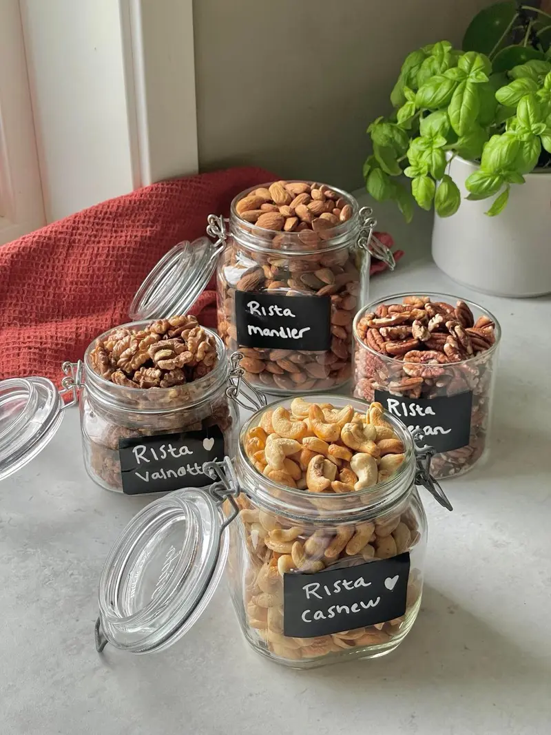 Rista nøtter = eit tips som gjer det ekstra crunchy, smakfulle og gode!