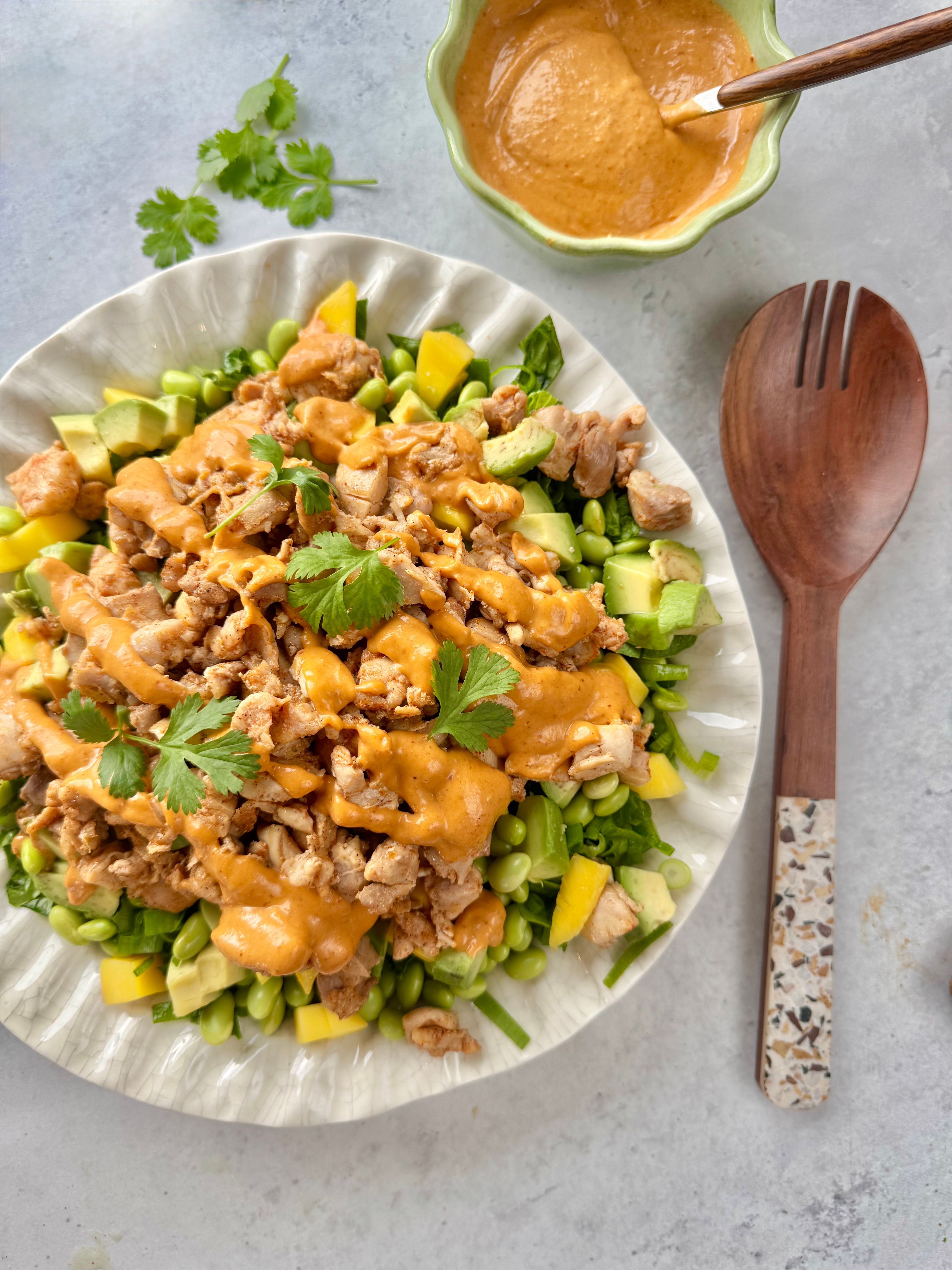 Skikkelig god kylling-satay-salat