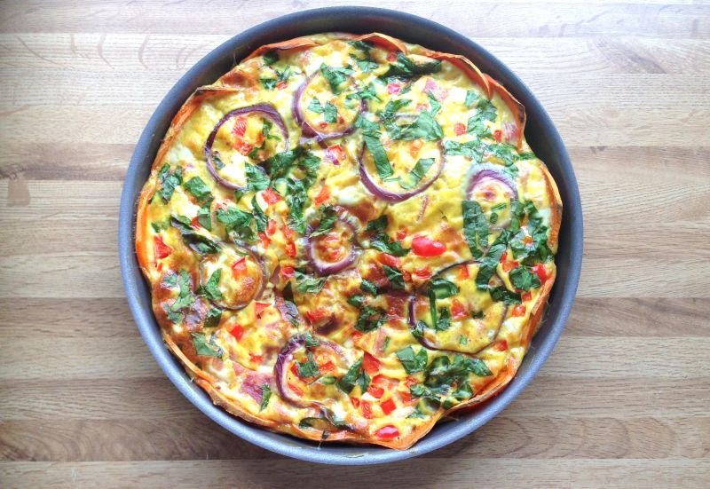 Middagspai med søtpotetbunn