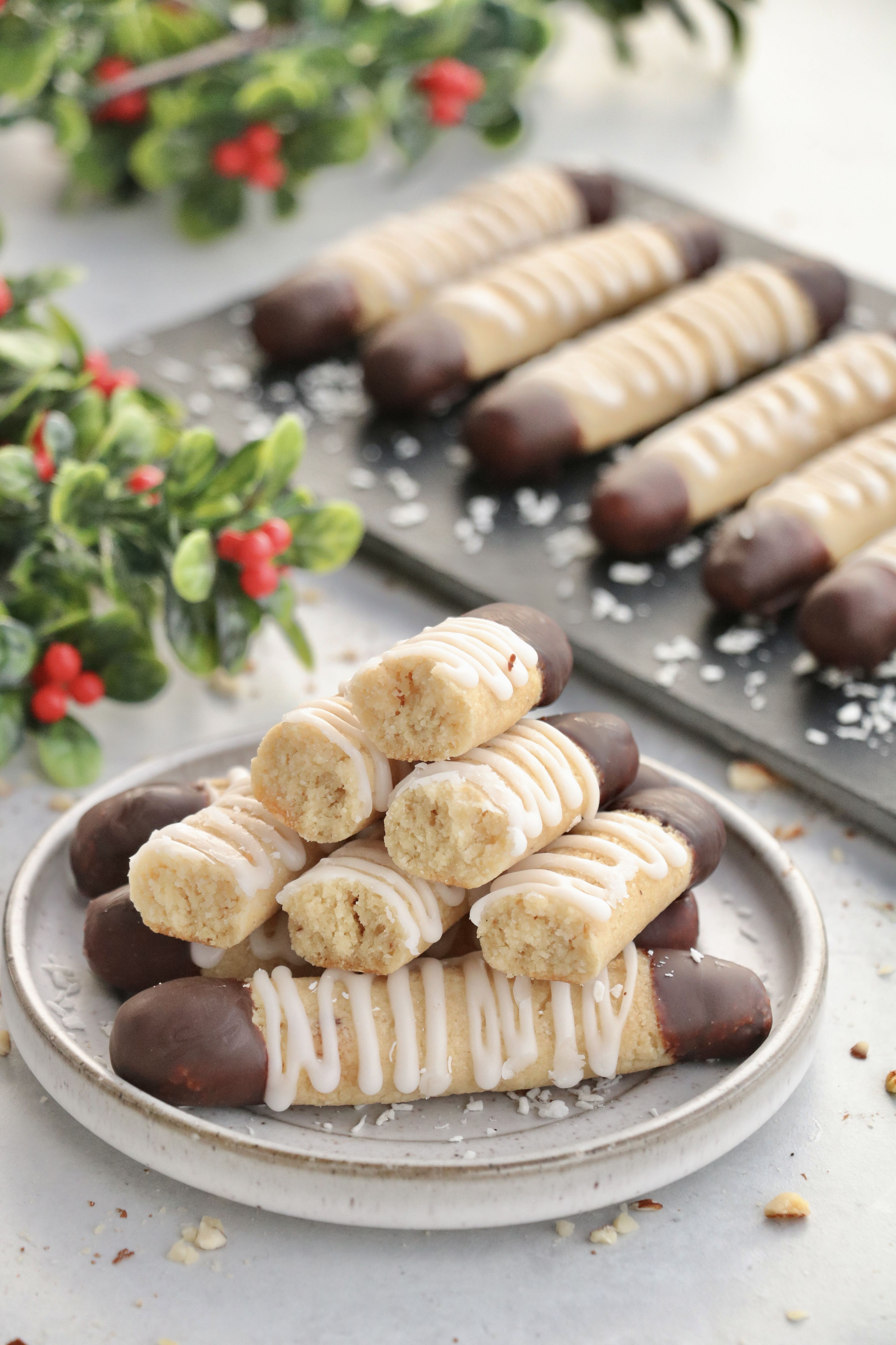 Slik lager du sukkerfri, seige kransekakeatenger!