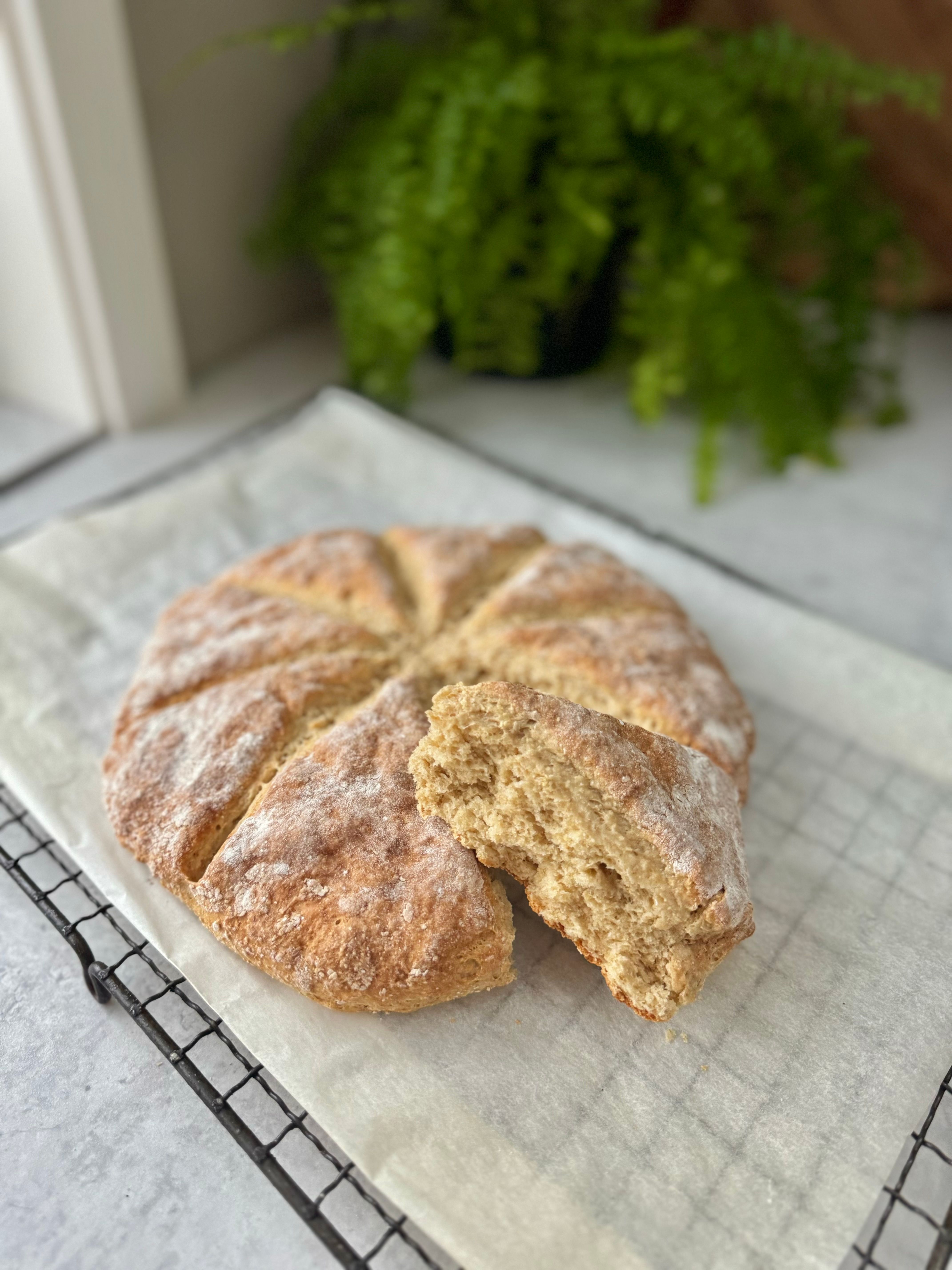 Supersaftige, halvgrove kesam-scones