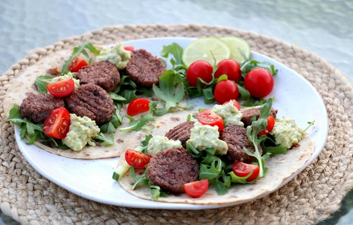 Bønneboller med quinoa & valnøtter