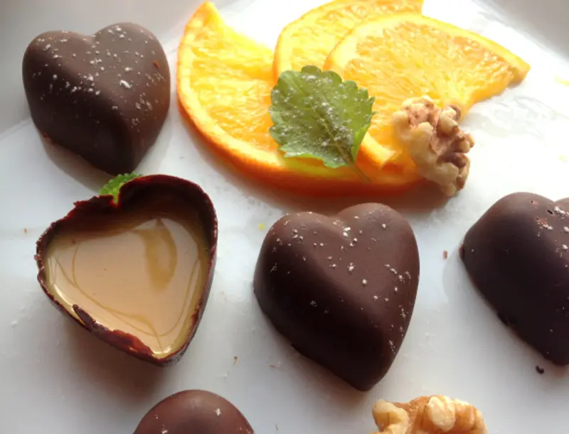 Karamellfylte sjokolader ~ oppskrift på sunn SMIL