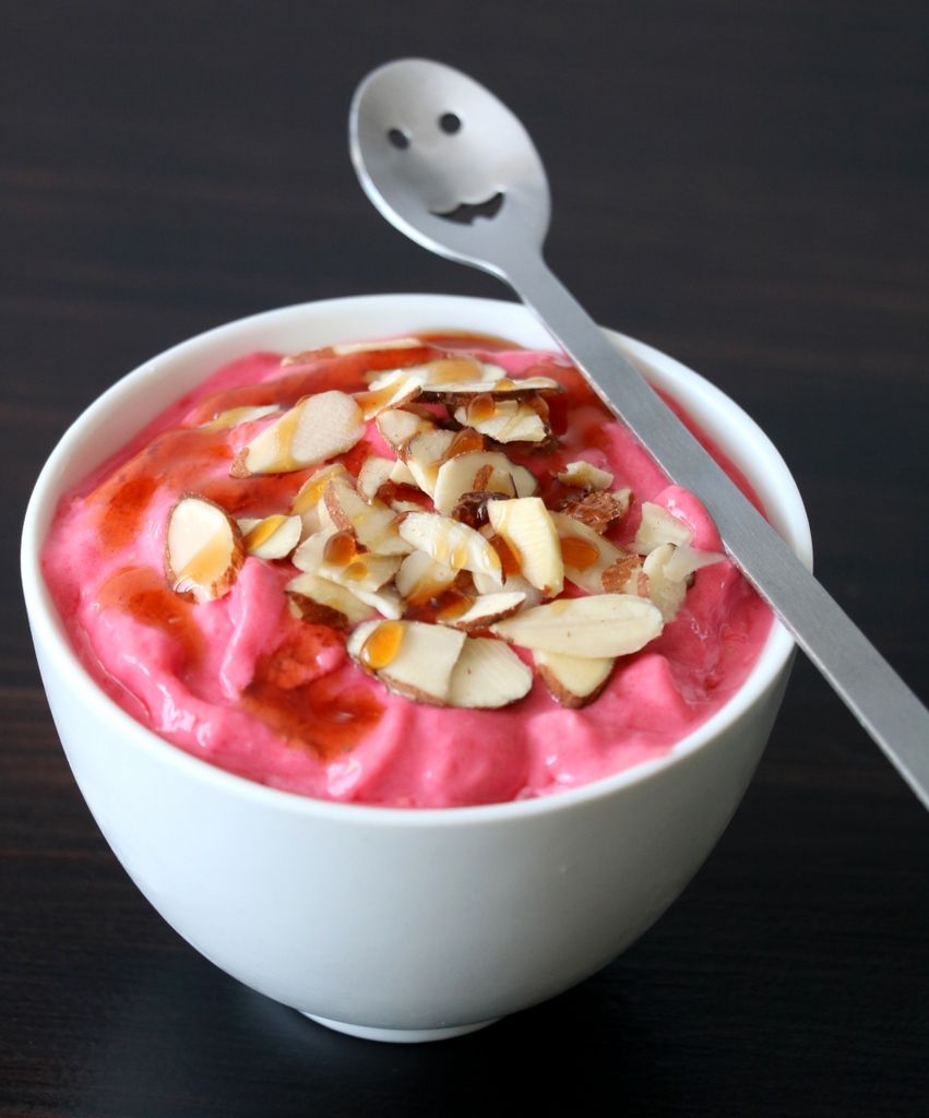 Bringebærskål med eit smil