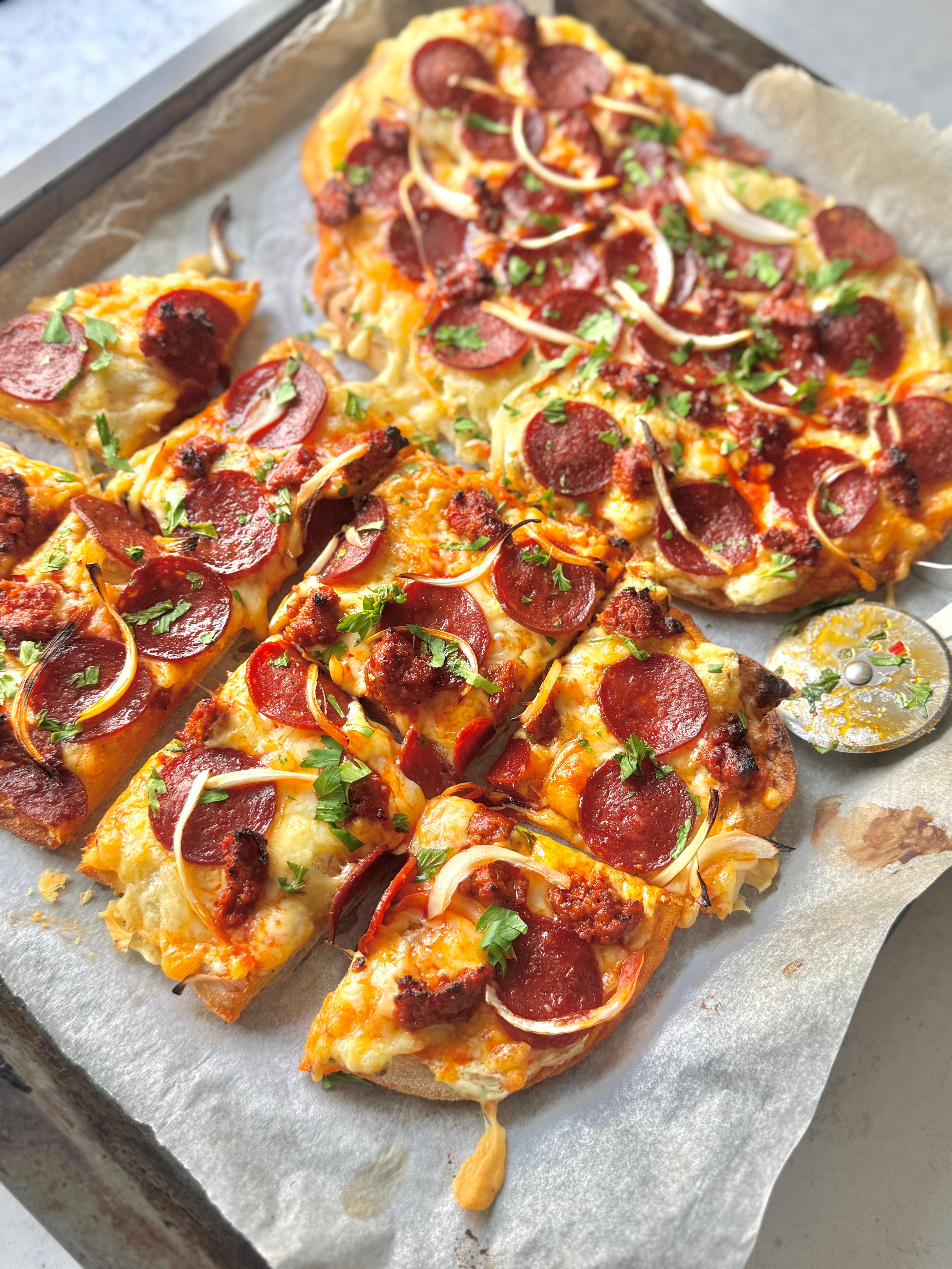 Pinsapizza med pepperoni & nduja