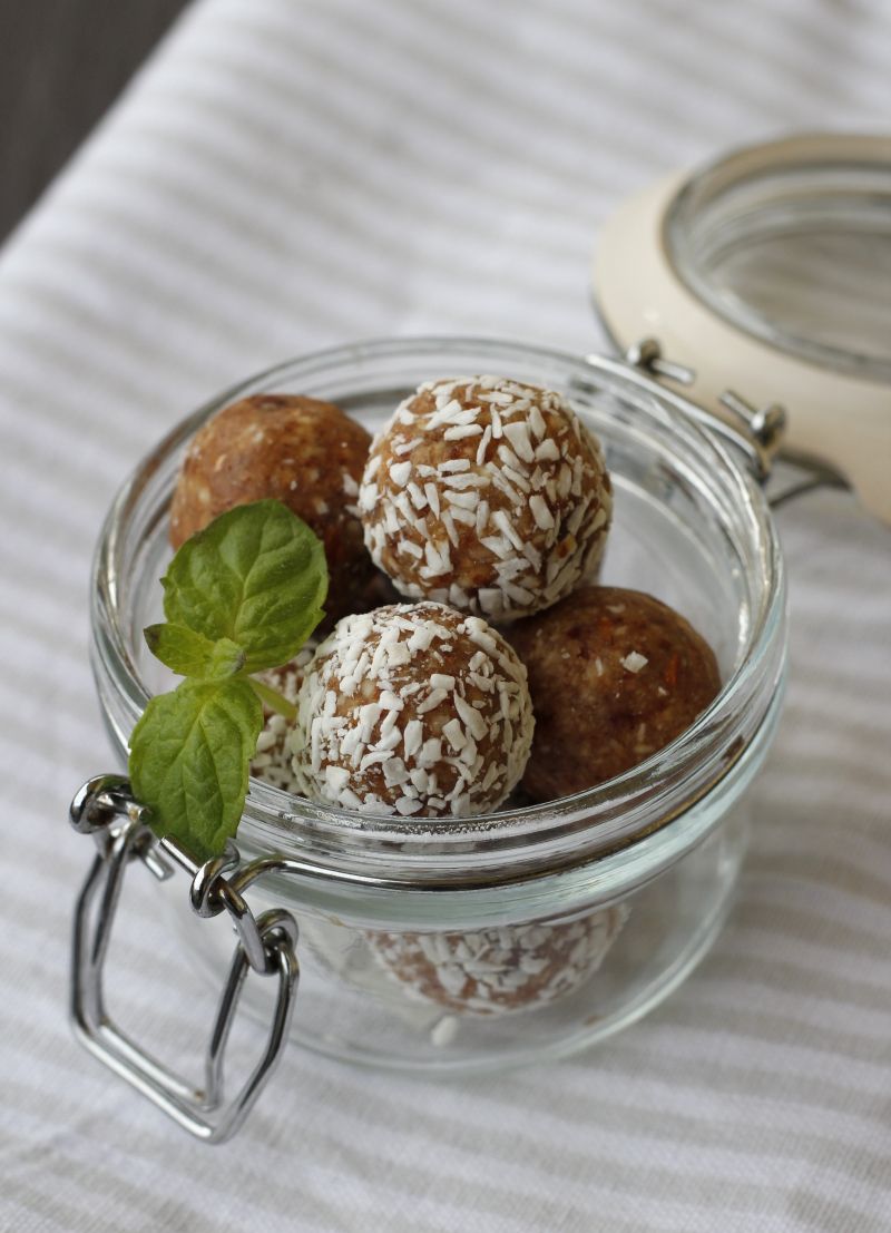 Karamelltrøfler med kokos