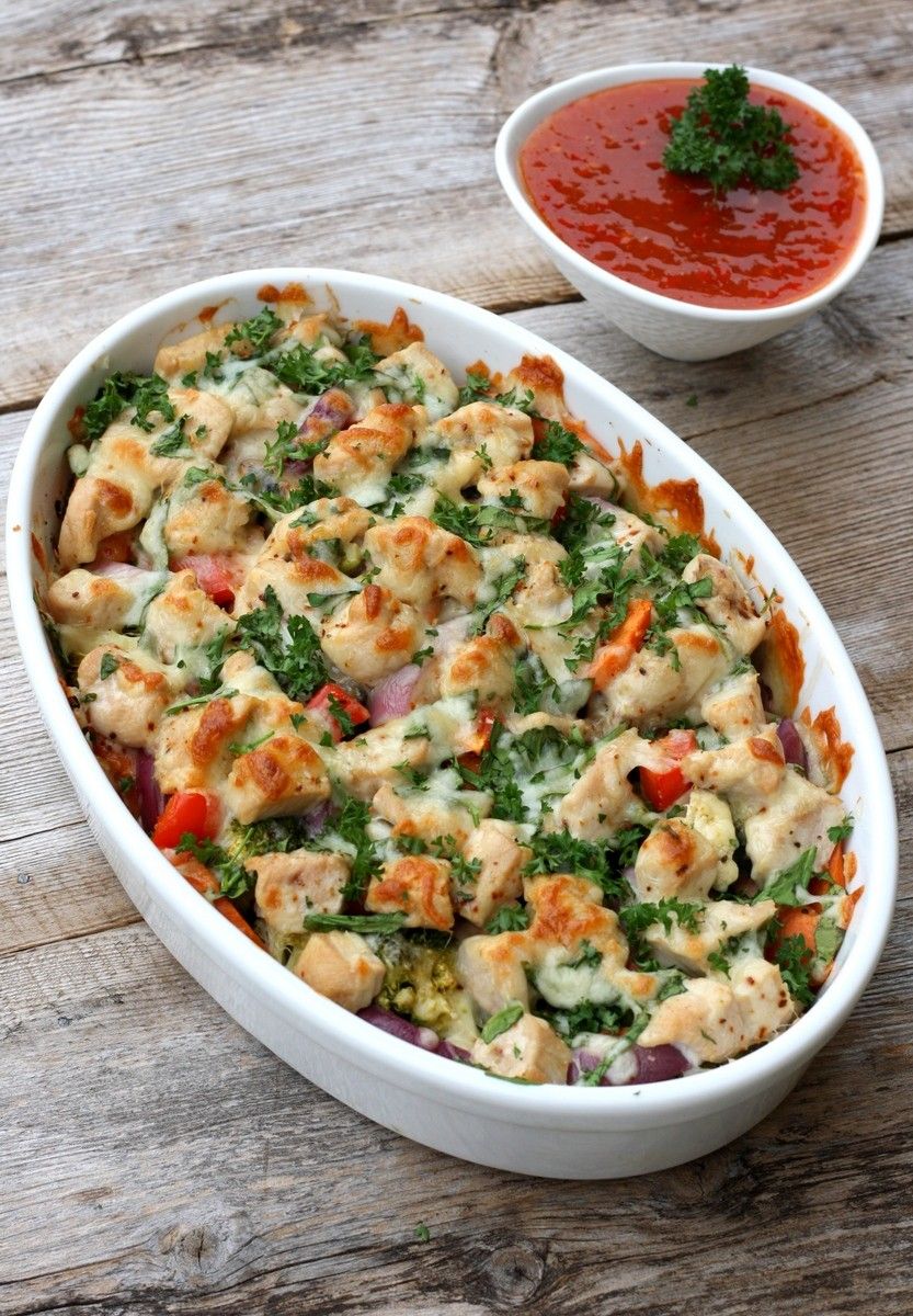 Gratinert kyllingform med sukkerfri sweet chili saus