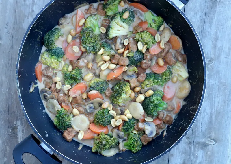 Vegetarisk, fargerik wok