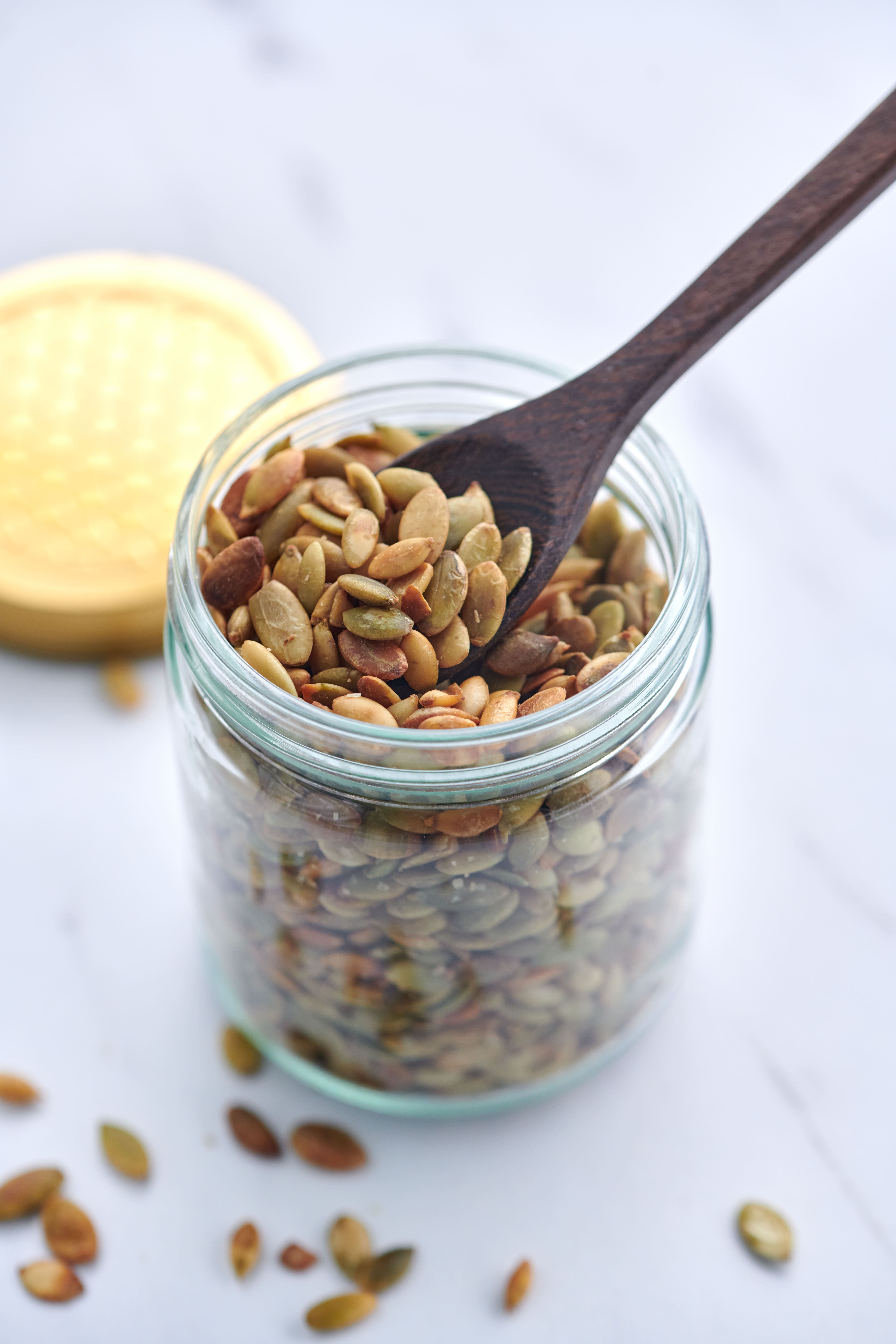 Rista gresskarkjerner - nydelig som topping på suppe og salater!