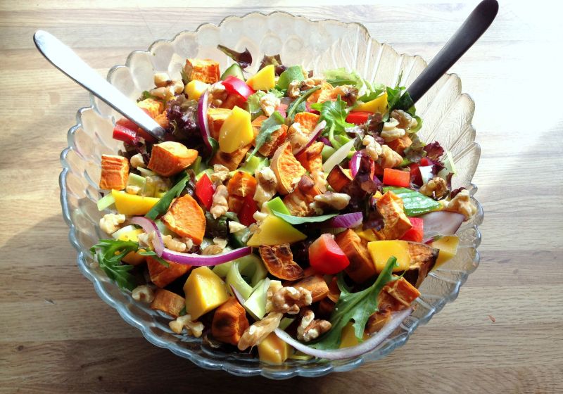 Smakfull søtpotetsalat- pefekt til grillmaten!