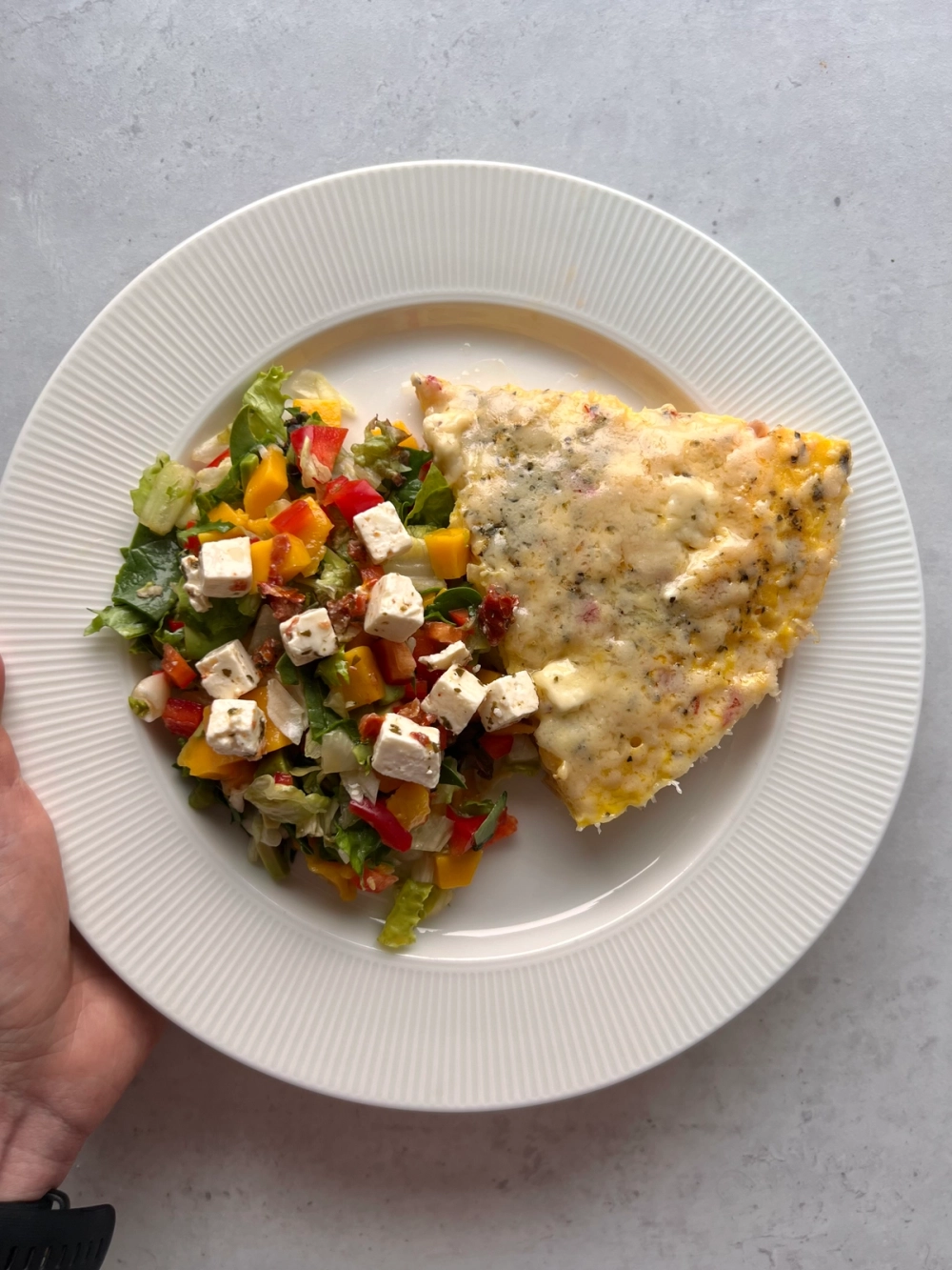 Smakfull (reste)omelett med skinke & parmesan