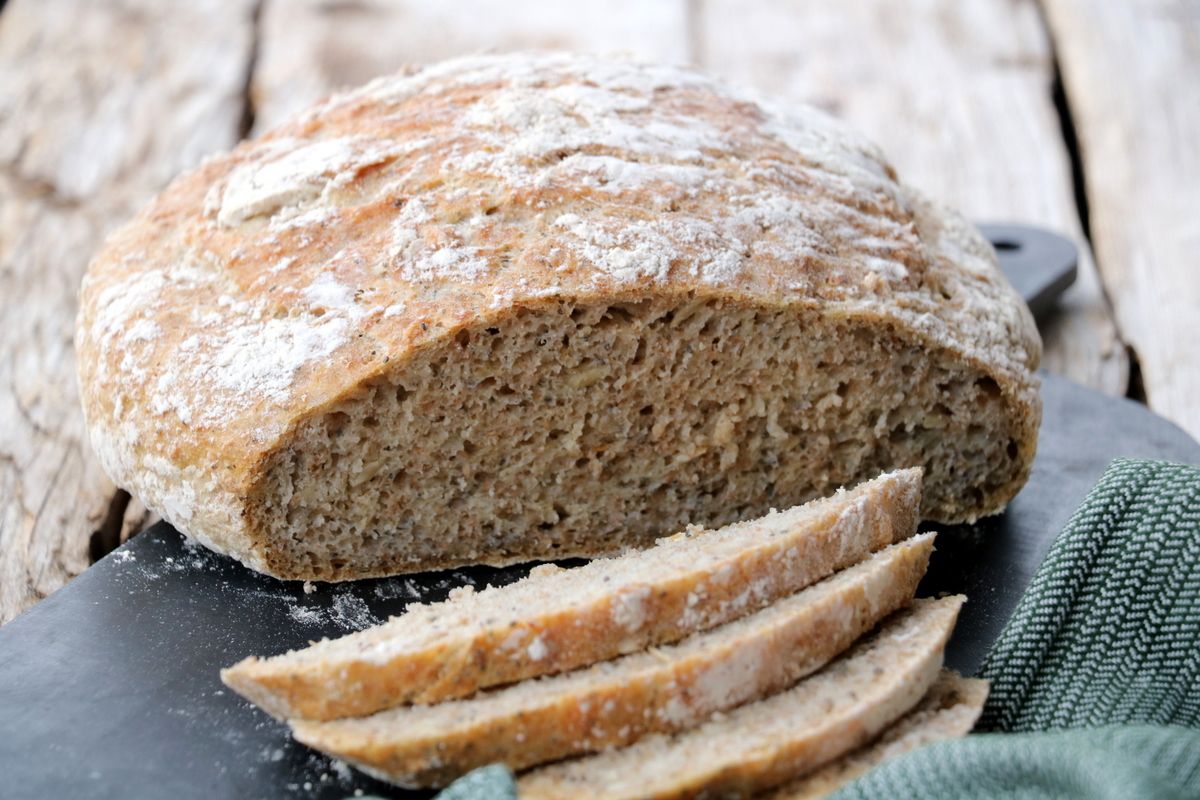 Eltefritt havrebrød med chiafrø