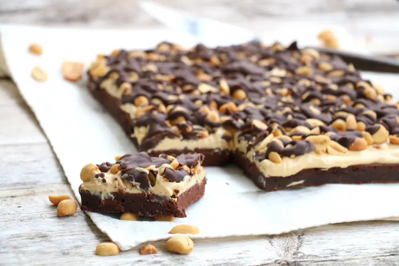 Snickers brownies – uten sukker!
