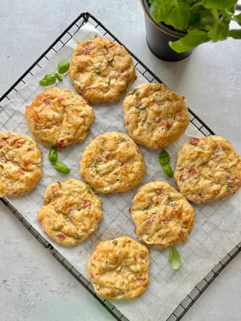 Cottage cheese pizzaboller på under 30 minutt!