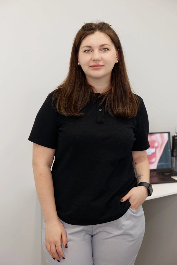 Уляна, Гiгiєнiст-пародонтолог