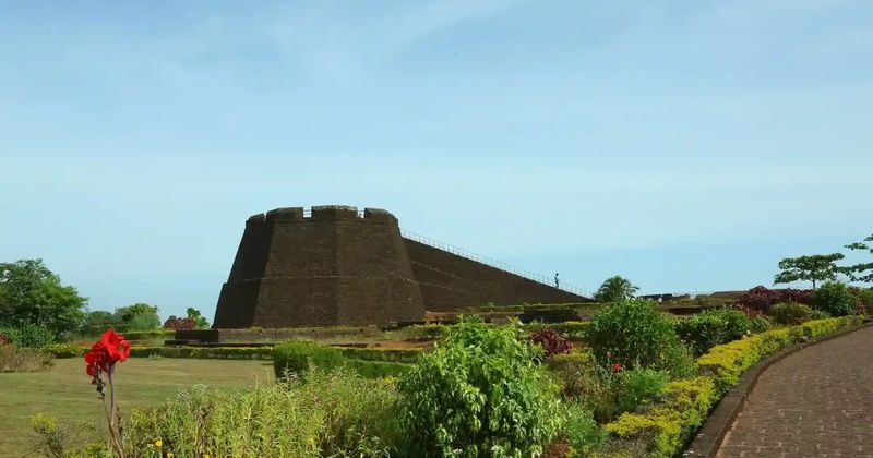 Bekal Fort, Kerala — the largest fort in Kerala, on a headland above the Arabian Sea; entry ₹25 foreigners; almost no international tourist crowds.