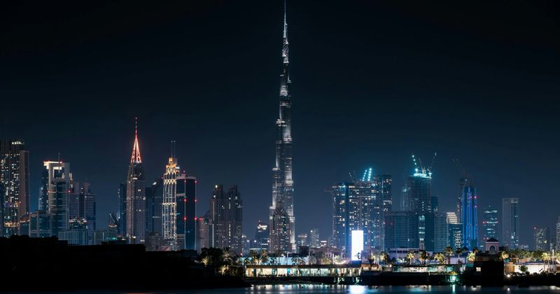 Delhi to Dubai Flights: Cheapest Airlines, Best Time to Book and Current Prices (2026)