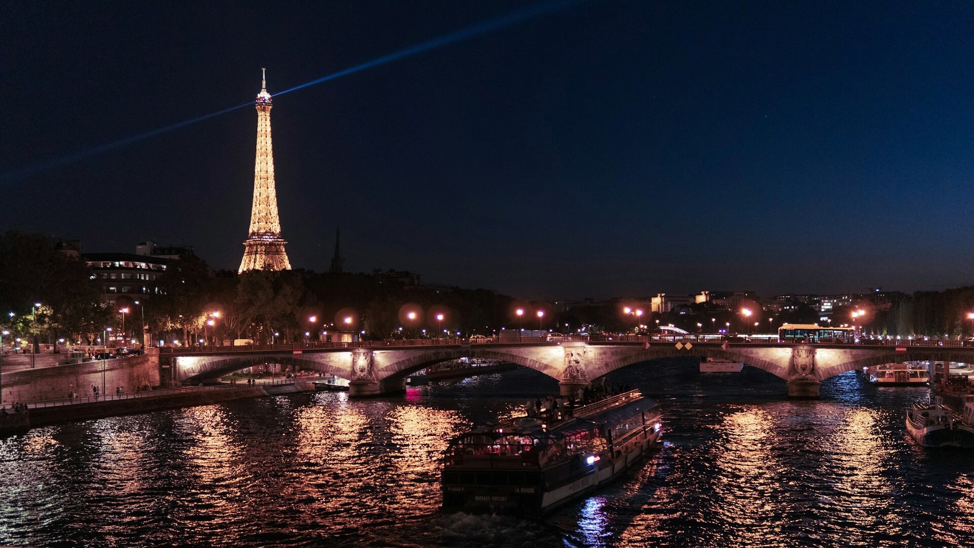 France to India Flights 2026 — Why Paris Direct Is Often Cheaper Than a Gulf Layover and the Full Price Comparison