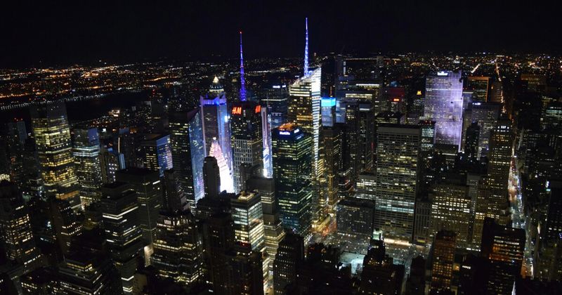 Hyderabad to USA flights 2026 — New York Manhattan skyline for Telugu Hyderabad travellers Qatar Etihad Air India comparison.