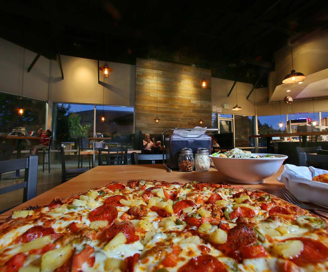 Table Level Shot of Westside Pizza in Bainbridge Island | Westside Pizza