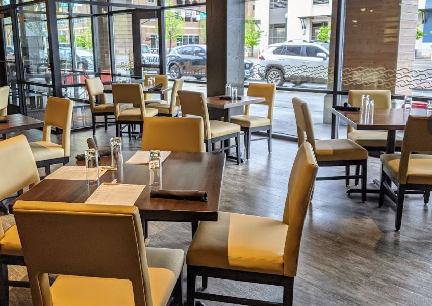 Richard's Restaurant & Bar