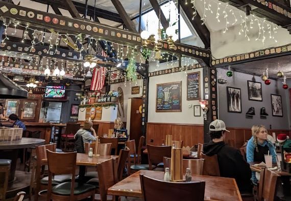 Highlands Hollow Brewhouse